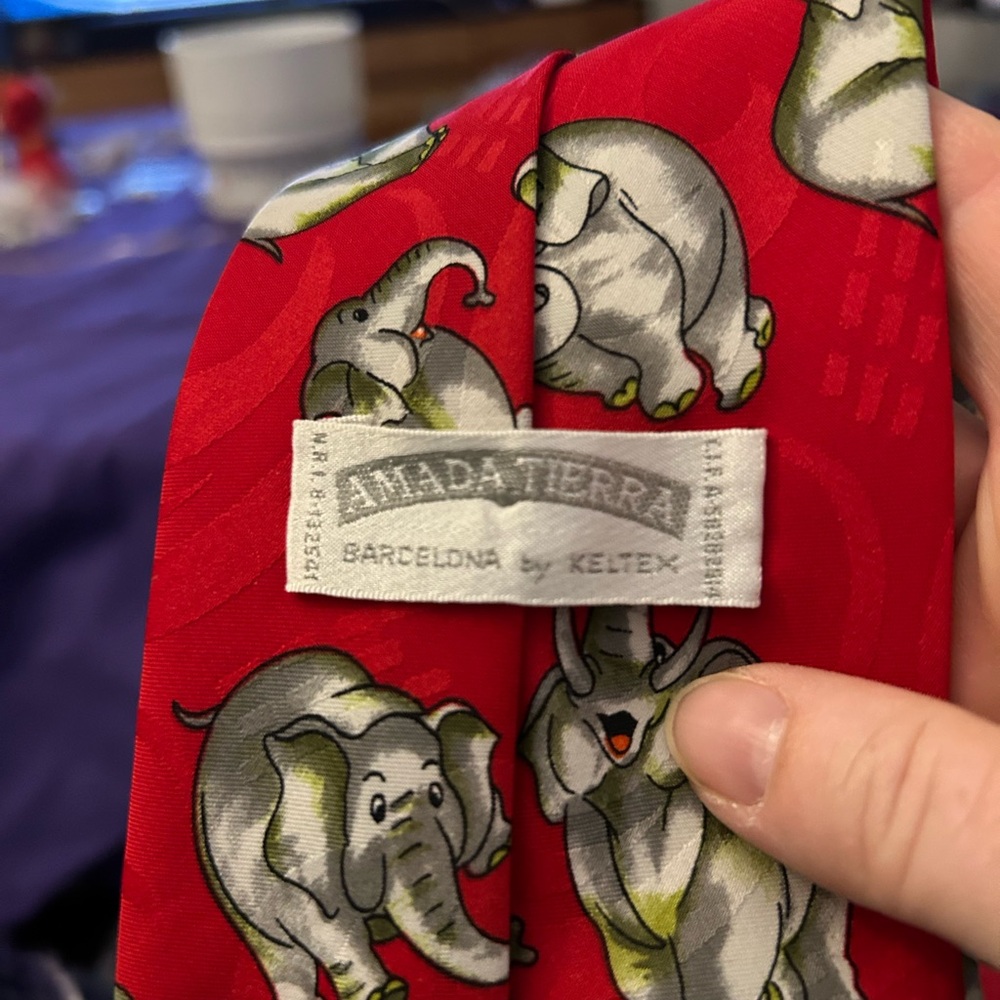 AMADA Tierra Men’s Red Elephant Print Tie - Barcelona by Keltex